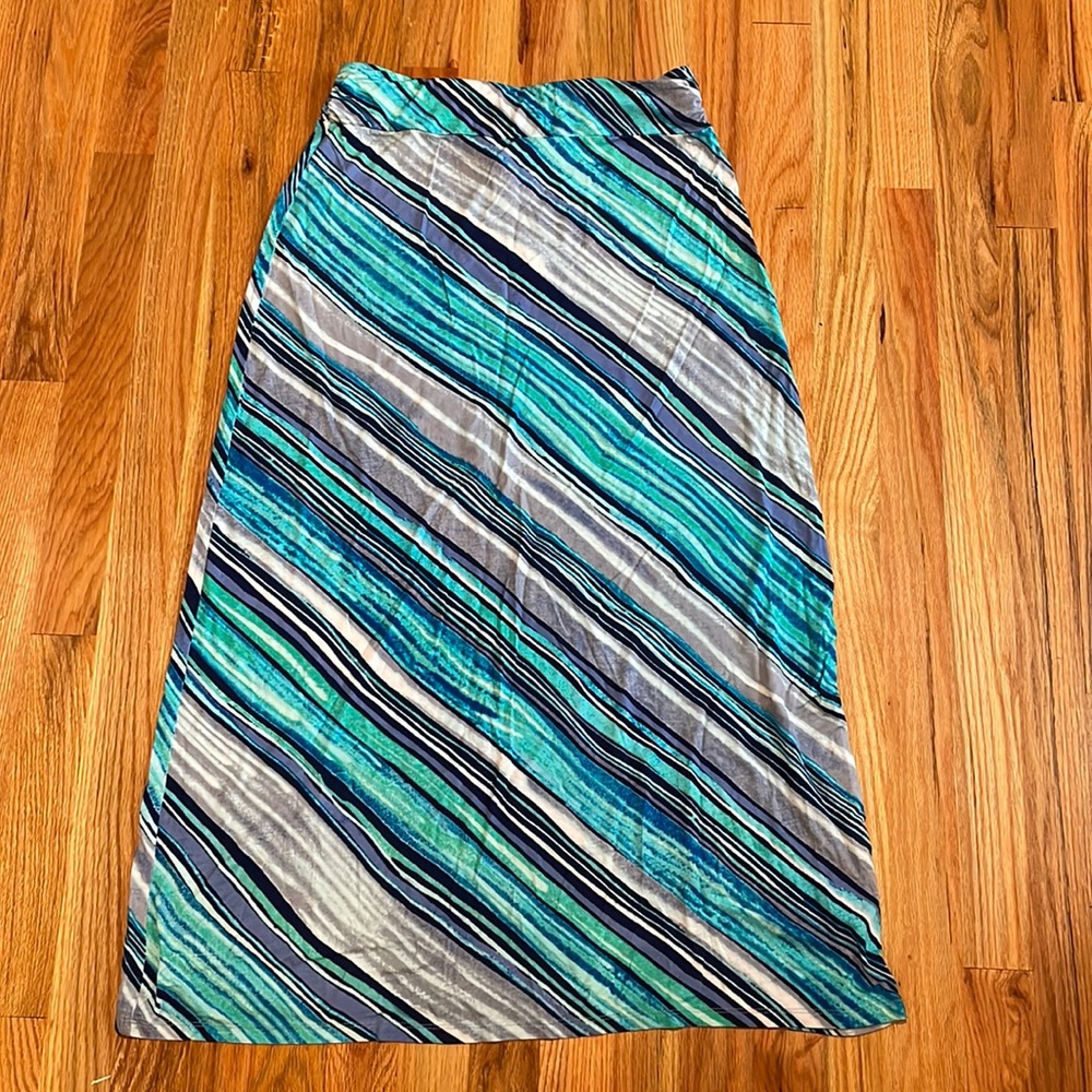 Liz Claiborne maxi skirt size small